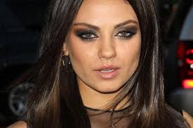 The most insightful stories about Makeup