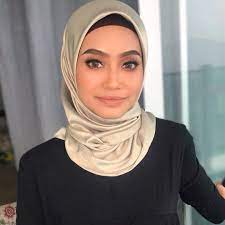 Ada juga pengikut intan di ig mengaitkan kesedihan intan adalah disebabkan dia terpaksa berpisah dengan anak sulungnya arish muqri, 3. Pengikut Intan Liana Bertambah Sekali Ganda Izreen Azminda Dan Ude Wahid Nyahaktif Instagram