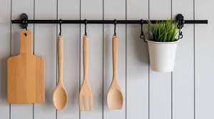 kitchenette vs kitchen: which one is
