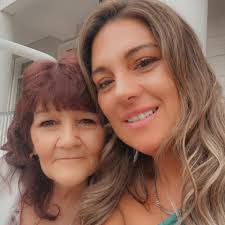 Nurse with 12 years of experience seeking like-minded individuals