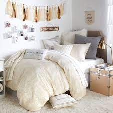 Nice 30 Amazing College Apartment Bedroom Decor Ideas Https Livingmarch Com 30 Amazing College Apartment Bedr Cool Dorm Rooms Dorm Room Decor Cute Dorm Rooms