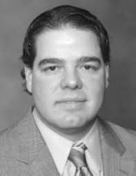 Hockey lover Tom Moro, owner of Johnny's IceHouse, dies at 49