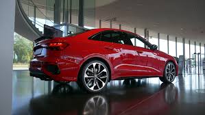 Although the audi s3 is quite expensive to lease or buy, i would honestly prefer to buy or lease the audi rs3. Audi S3 Sportback Fahrbericht 2021 Mit 310 Ps Autogefuhl