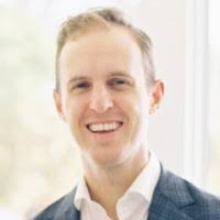 Sam Stringer's Instagram, Twitter & Facebook