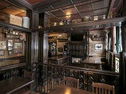 authentic irish bar in chicago
