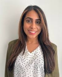 Crystal Beckwith's Instagram, Twitter & Facebook