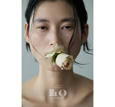 Repost @iro.magazine with @use.repost ・・・ Power of Nature In to you  足の裏からほころぶ私の血管 葉脈と血管 My blood vessels that relieve my body from the soles of  my feet. I also have veins. Photography by