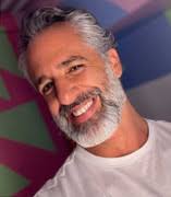 Scammers with pictures of Ike Levy