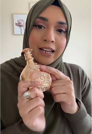 Gorgeous long lasting feminine floral scent. This perfume is a must believe  me you will love it too. . . . . #nylaperfume #womensperfume  #salsabeelscents #eid2025 #ramadan2025 #scentoftheday ...