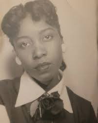 Dawn Mixon's Instagram, Twitter & Facebook