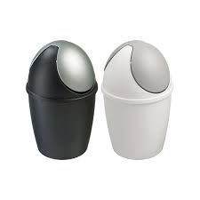 poubelle de table plastique avec couvercle a bascule 1 5 l
