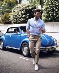 Calça Azul Combina Com Que Cor De Blusa Moda Masculina Como Combinar A Cor Azul Marco Da Moda Traje Esporte Fino Masculino Moda Masculina Camisas Azuis