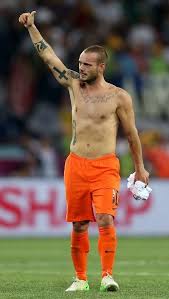 In 2010 he was named uefa midfielder of the season, and one of the three best midfielders in the world by fifa. Wesley Sneijder Soccer Players Athlete Football Players