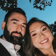 April Branscum's Instagram, Twitter & Facebook