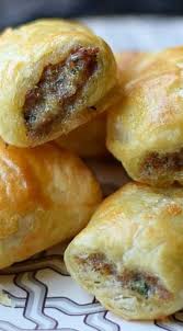 Puff Pastry Sausage Rolls Cooking With Curls Recipes Favorite Appetizers Food