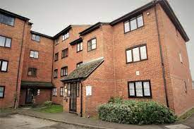 Explore house prices in grays and find grays agents. 1 Bed Flats To Rent In Grays Riverside Apartments Flats To Let Onthemarket