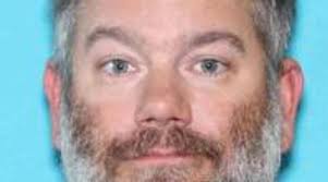 Deputies searching for armed, dangerous homicide, kidnapping suspect out of  Idaho