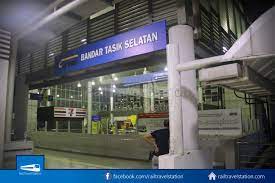 One can head to these locations for things to do as bandar tasik selatan is a great area to live in as it is close to public transportation that allows easy movement across the town. Bandar Tasik Selatan Railway Station Railtravel Station