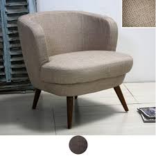 Per quanto la poltrona sia bella e comoda, converrai che dover saltare da essa al letto per muoversi nella stanza non rappresenta la soluzione più agevole! Poltroncina Stile Vintage Soggiorno O Camera Da Letto In Legno E Cotone Cm 68x66 5x66 5h Collyshop