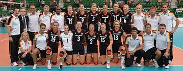 Die deutsche volleyballnationalmannschaft der frauen ist eine auswahl der besten deutschen spielerinnen, die den dvv bei internationalen turnieren und länderspielen repräsentiert. Deutsche Volleyballnationalmannschaft Der Frauen Wikiwand