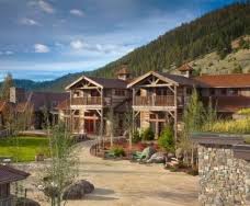 The lolo national forest has a variety of rental cabins ranging from lookouts on mountain tops to historic log cabins located in beautiful canyons where blue ribbon streams flow. Cabins Destination Missoula