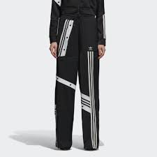 Rising Design Star Danielle Cathari Embodies What It Means To Be A Creator Her Collaboration With Adidas Originals Tracksuit Women Track Pants Women Tracksuit