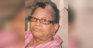 Annette Roark's Instagram, Twitter & Facebook