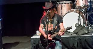 Cody Jinks Performs For Veterans & Sutherland Springs Hero Ahead Of  Recording New Album - Saving Country Music