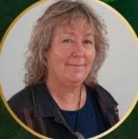 Tracy Burge's Instagram, Twitter & Facebook