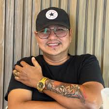 Virgines Willie David