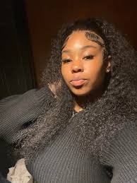 Shelly Plaisance's Instagram, Twitter & Facebook