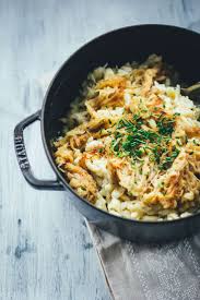 Kasespatzle Mit Geschmorten Zwiebeln Rezept In 2020 Rezepte Kasespatzle Rezept Und Vegetarische Beilagen