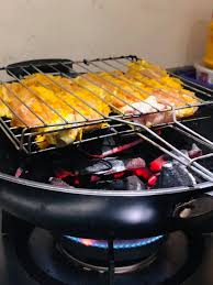 Menu ayam bakar tentunya tak sulit ditemukan di cafe, restoran ataupun gerai makanan. Resepi Ayam Bakar Dapur Gas Pawtaste Com
