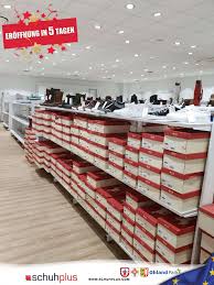 Kaltenkirchen Zahlt Den Countdown Bis Zur Eroffnung Der Filiale Von Schuhplus Die Vorbereitungen Sind In Vollem Gange Und So La Schuhe Versandhauser Ubergrosse