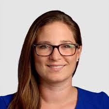 Cathy Macisaac's Instagram, Twitter & Facebook