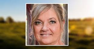 Donna Rawson's Instagram, Twitter & Facebook