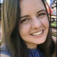 600+ perfiles de «Ursula»