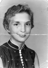 Mrs. Jane Willis taught High School at Morris Chapel.