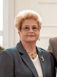 Doris Dillon Obituary