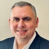 Scott Morphis's Instagram, Twitter & Facebook