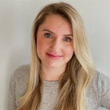 Tanja Nowinsky's Instagram, Twitter & Facebook