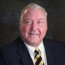 Flacke, a local business, education and environmental leader, dies