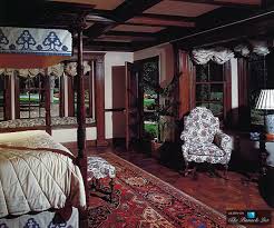 Pin By Julie Dosen On Neverland Ranch Michael Jackson House Michael Jackson Neverland Michael Jackson
