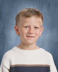 Cooper has been excelling in school and in football! I can't wait to see  what you do in life, I'm so proud of you! Seriously the cutest  kindergartener 🤟🏼