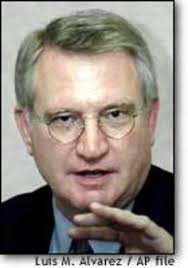 Drug czar accused of violations