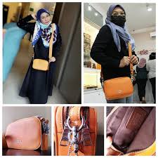 Rafidah dijemput untuk mengisi slot rancangan ini untuk bercakap tentang personal shopper. Butik Sellection Beli Online Handbag Original Rafidah Coach Michael Kors Trusted Seller Design Terkini Bayar Ansuran Nina Mirza