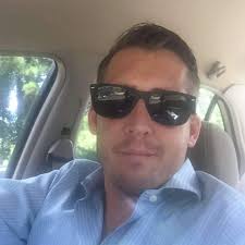 Is Darrell Wilson of Complete Auto trustworthy for buying a vehicle?