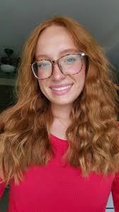 I'm sure nobody cares, but l've been sober for 329 days ❤️‍🩹💔