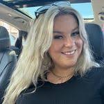 Sonya Meade's Instagram, Twitter & Facebook