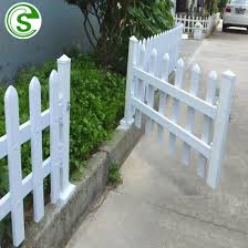 In a range of heights, perfect for adding not only privacy but added security to your garden. Factory Light Weight Small Plastic Picket Fencing Panels For Garden China Pvc Fence White Plastic Fence Made In China Com